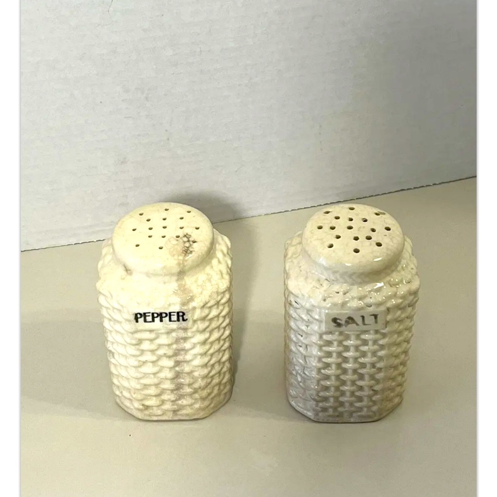 Antique Basket Weave Salt & Pepper Shaker